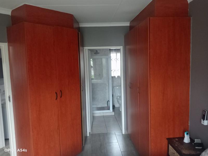 2 Bedroom Property for Sale in Vaalpark Free State
